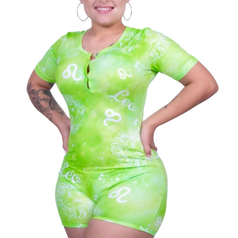 ✨💎 Green Leo horoscope✨💎 Comfy stretchy sleepwear